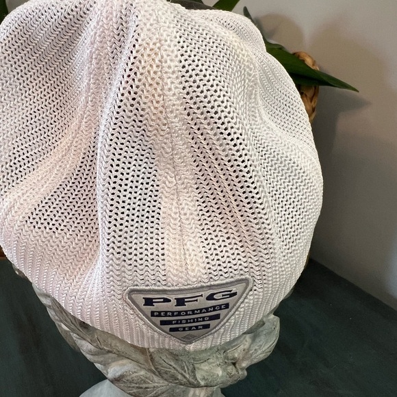 Columbia PFG Performance Fishing Gear Black & White Flex fit/trucker Men’s Hat - Picture 2 of 3